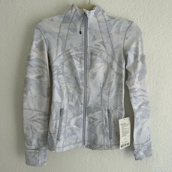Lululemon Define Jacket, size 4, new with tags - Picture 1 of 7
